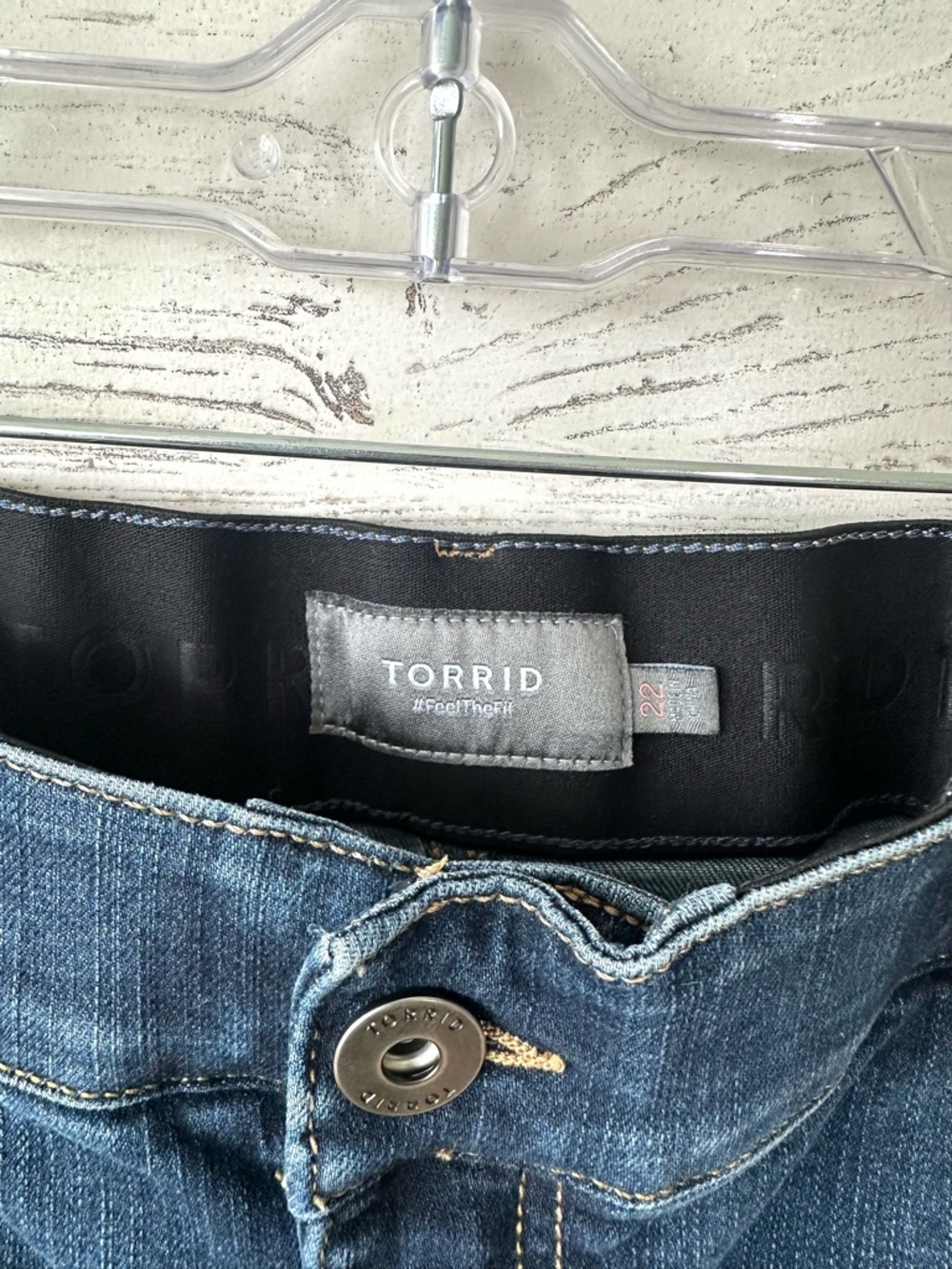 TORRID 5” Bombshell High Rise Short Stretch Denim Dark Wash Hydrosphere 22 - Picture 6 of 10